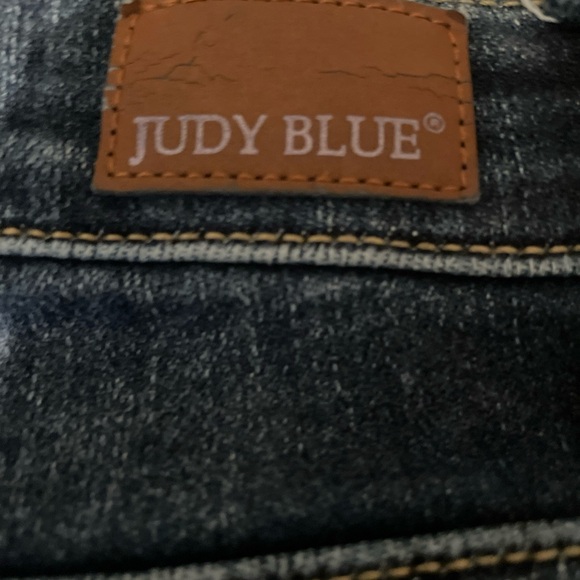 Judy Blue Jeans Womens 9 / 29 Boyfriend Fit Los Angeles Distressed Ripped Denim - Picture 3 of 13